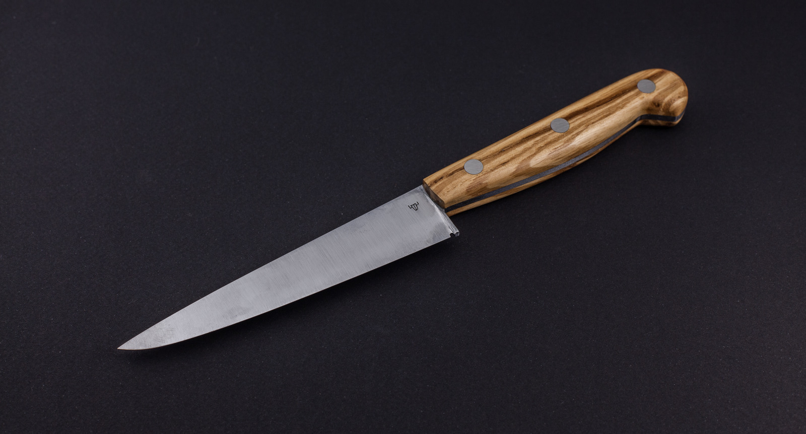 Couteau d'office 10 cm rivets Poids : 0,100 kg - AUVERGNE COUTELLERIE